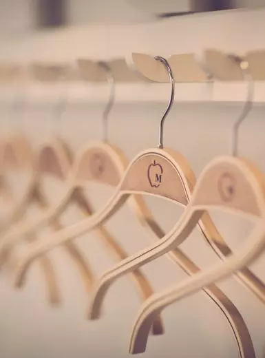 Suspension d'armoire